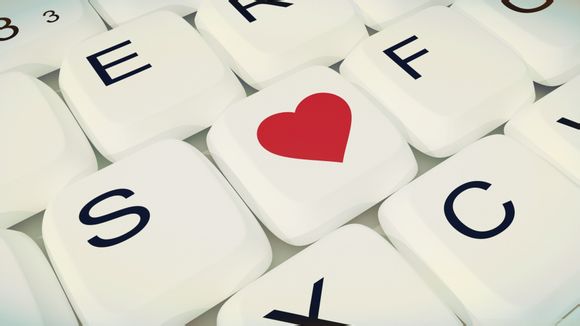 德罗赞是什么位置的球员啊